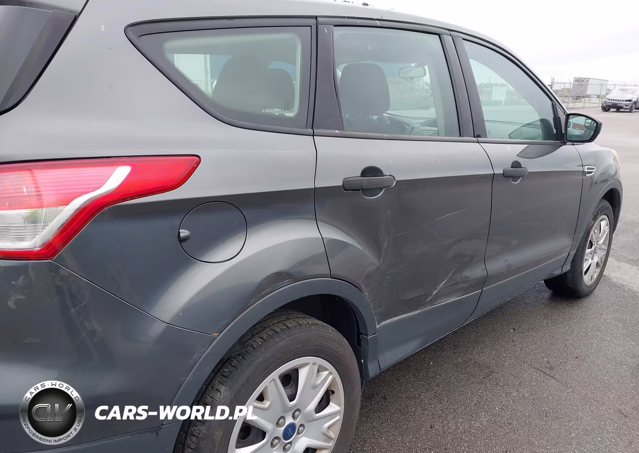 2015 Ford Escape S VIN:1FMCU0F79FUB06093 - 6
