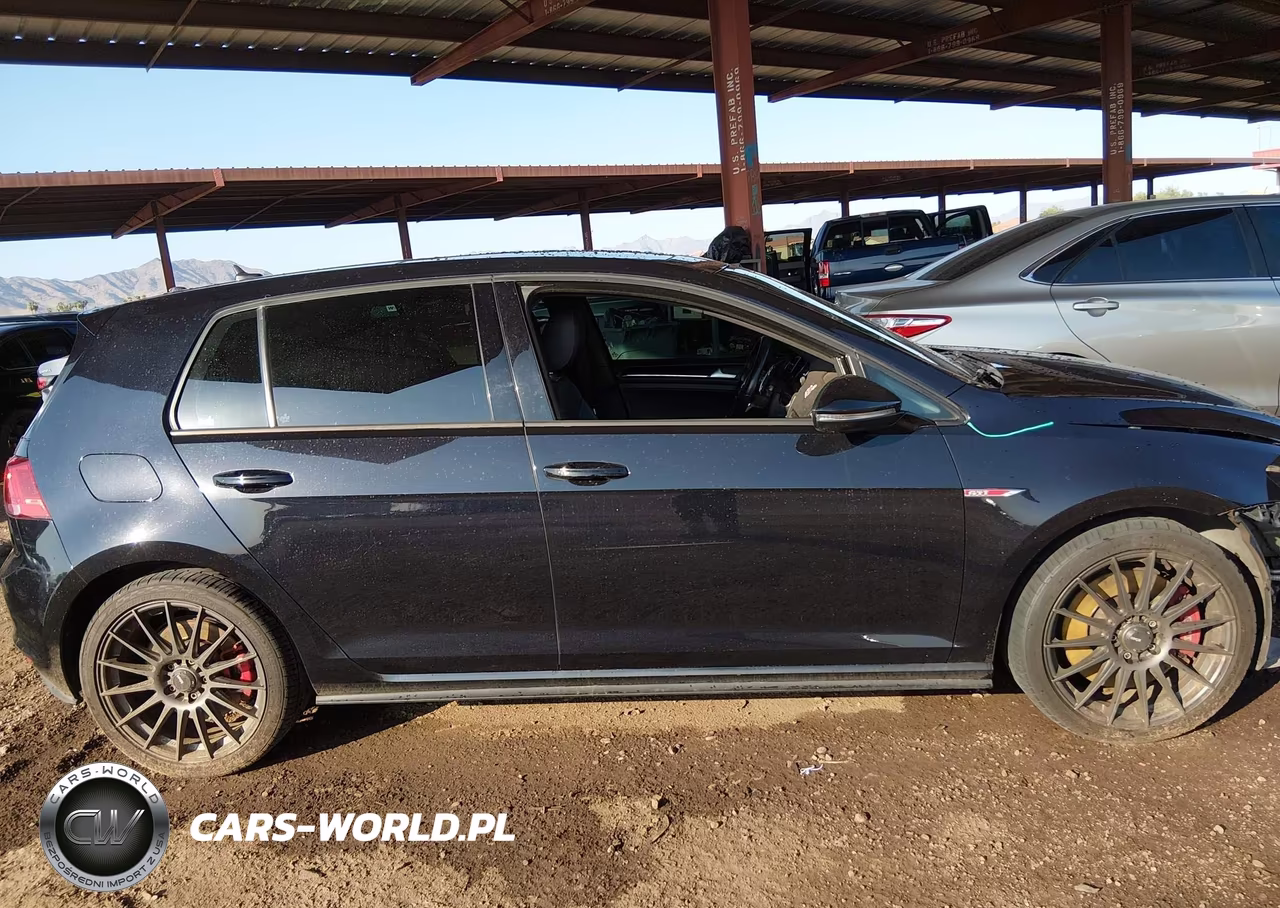 2016 Volkswagen Golf Gti Se W-Performance Package 4-Door VIN:3VW447AU0GM037361 - 14