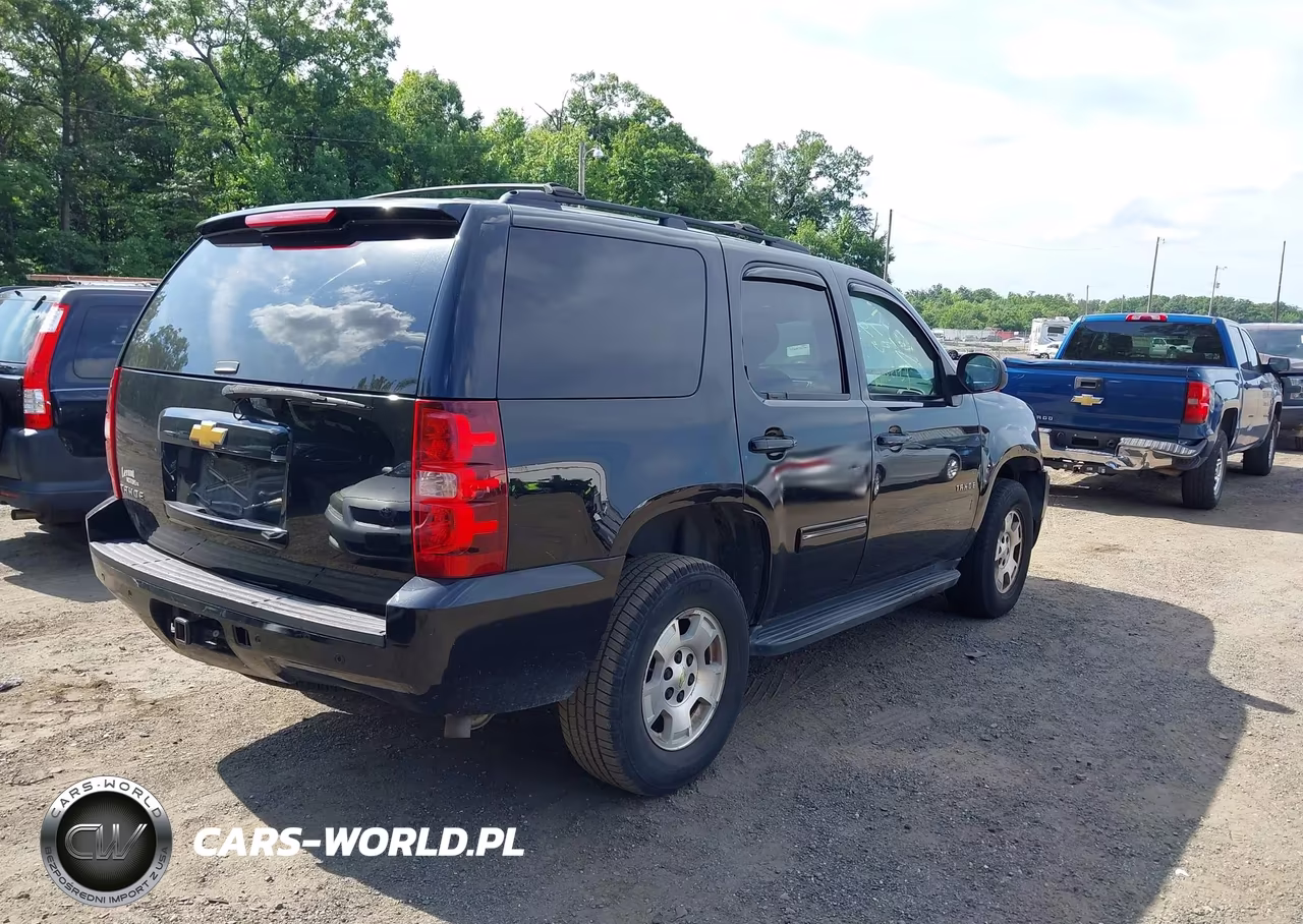 2014 Chevrolet Tahoe Ls VIN:1GNSKAE05ER163660 - 4