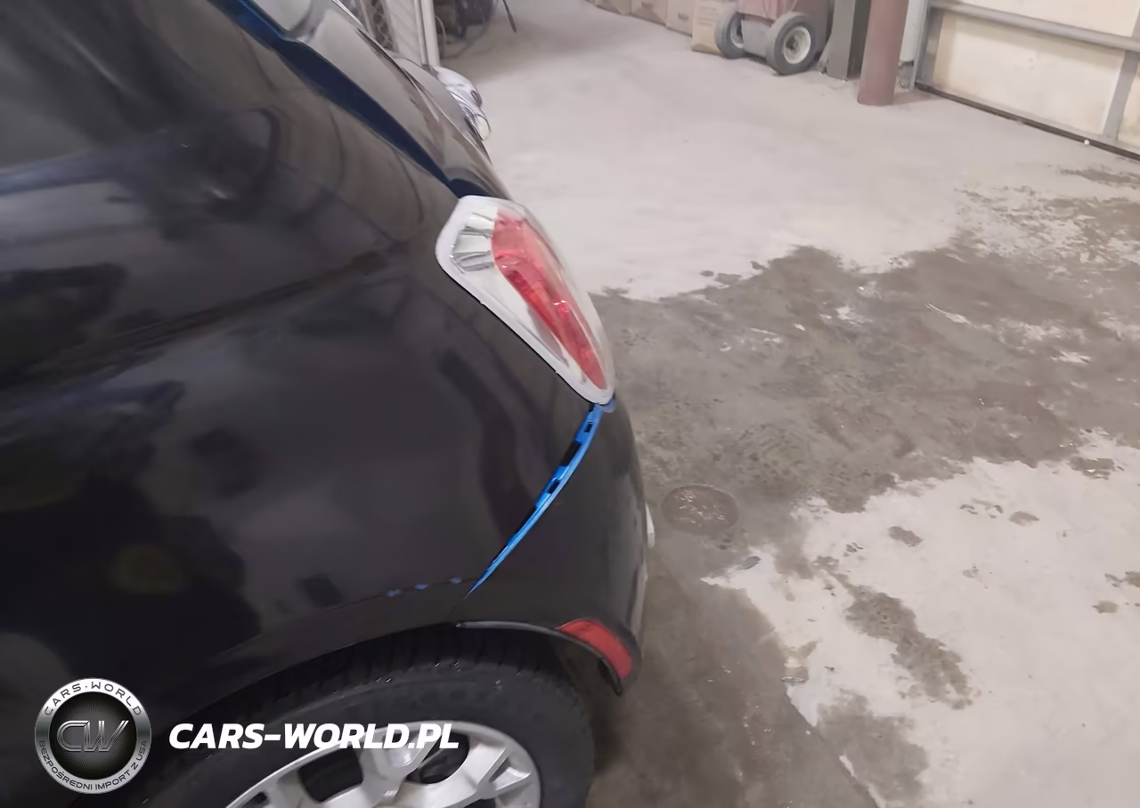 2017 Fiat 500 Lounge VIN:3C3CFFCR8HT600793 - 17
