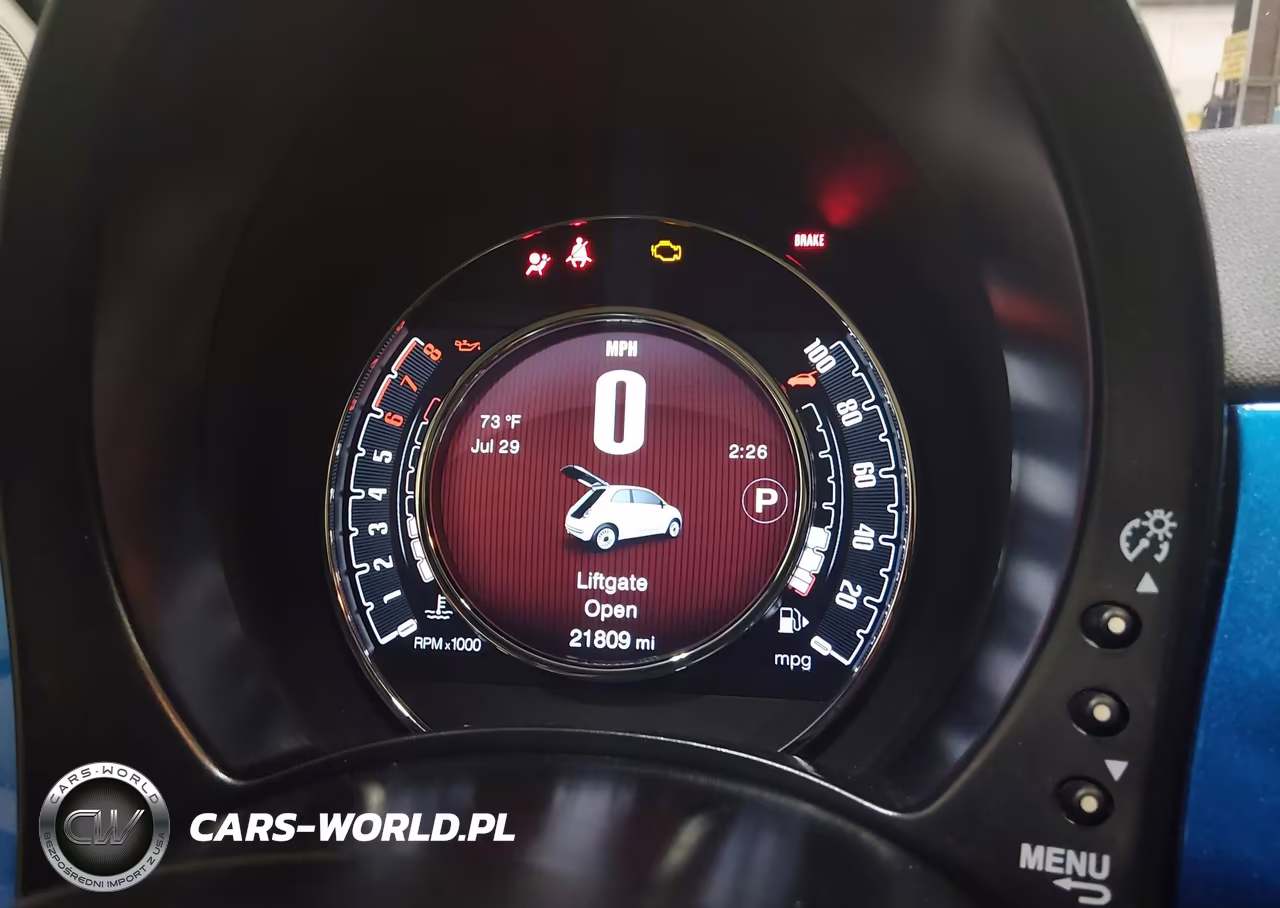 2017 Fiat 500 Lounge VIN:3C3CFFCR8HT600793 - 7