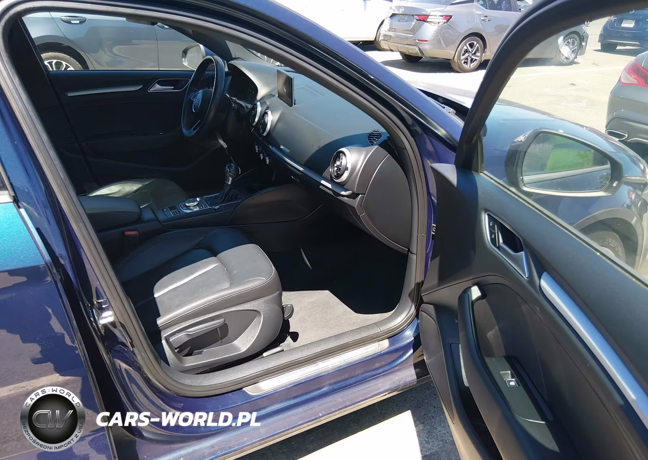 2017 Audi A3 Premium VIN:WAUAUGFF9H1035023 - 5