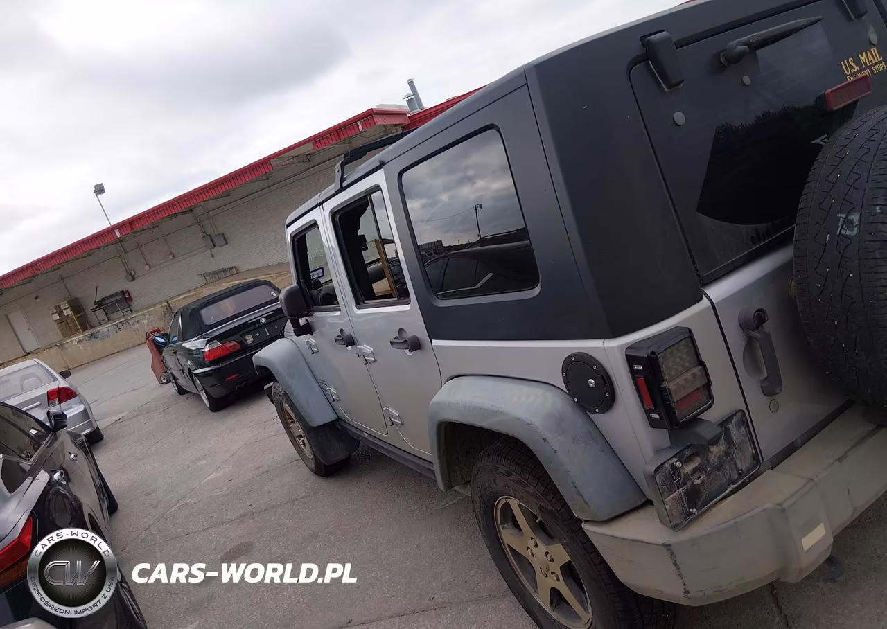 2010 Jeep Wrangler Unlimited Sport Rhd VIN:1J4BZ3H17AL233073 - 14