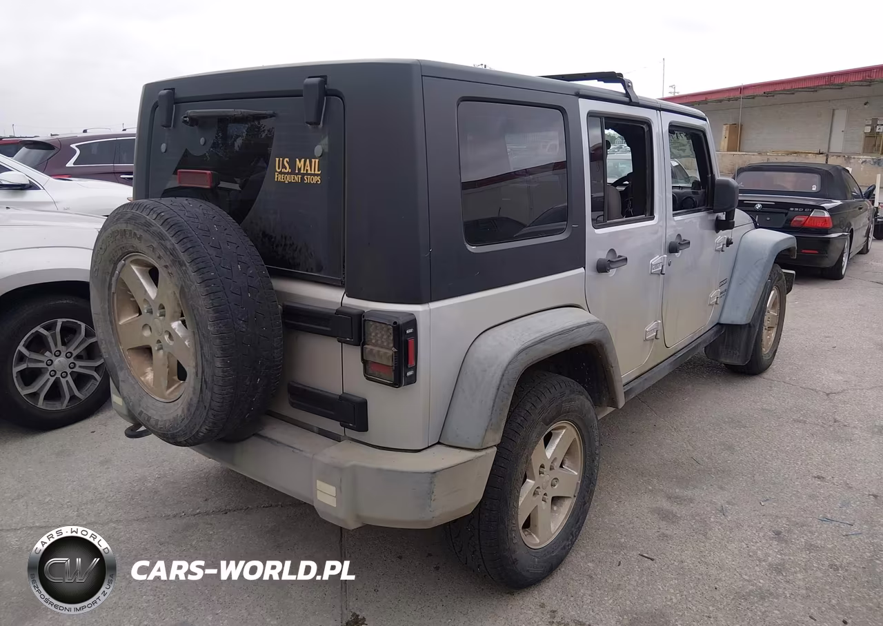 2010 Jeep Wrangler Unlimited Sport Rhd VIN:1J4BZ3H17AL233073 - 4