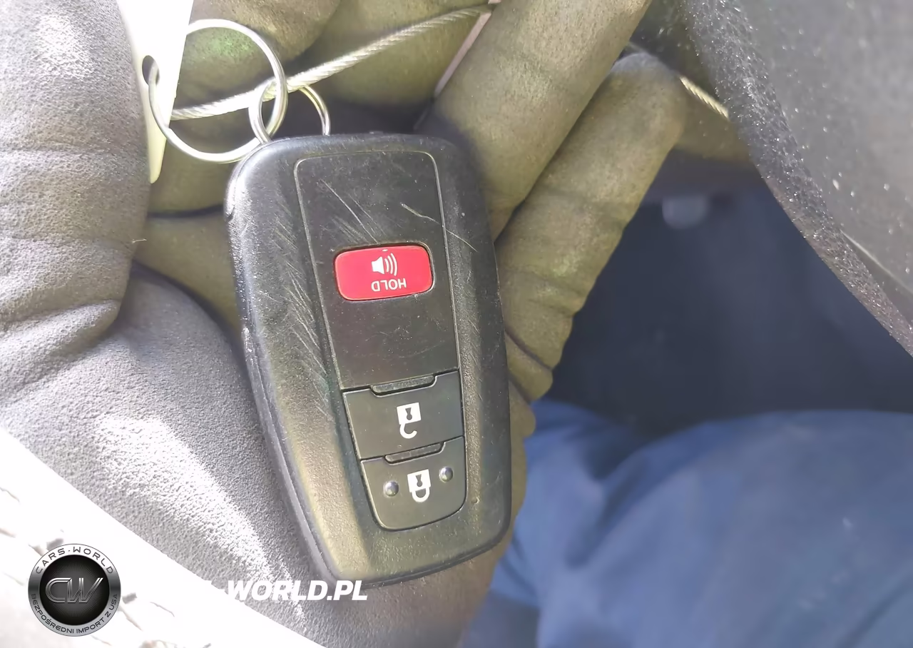 2019 Toyota C-Hr Xle VIN:JTNKHMBX4K1031215 - 11