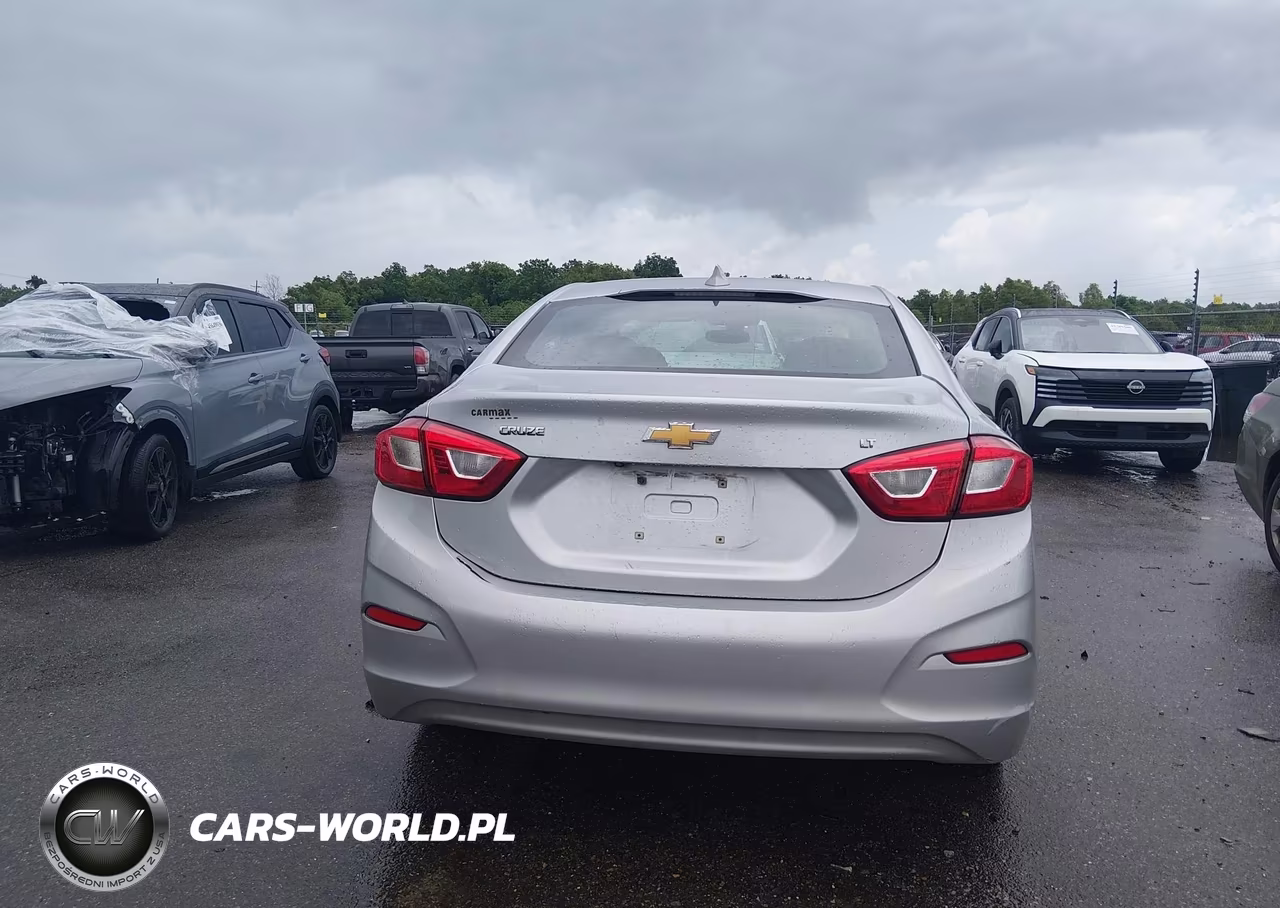 2019 Chevrolet Cruze Lt VIN:1G1BE5SM0K7123291 - 16