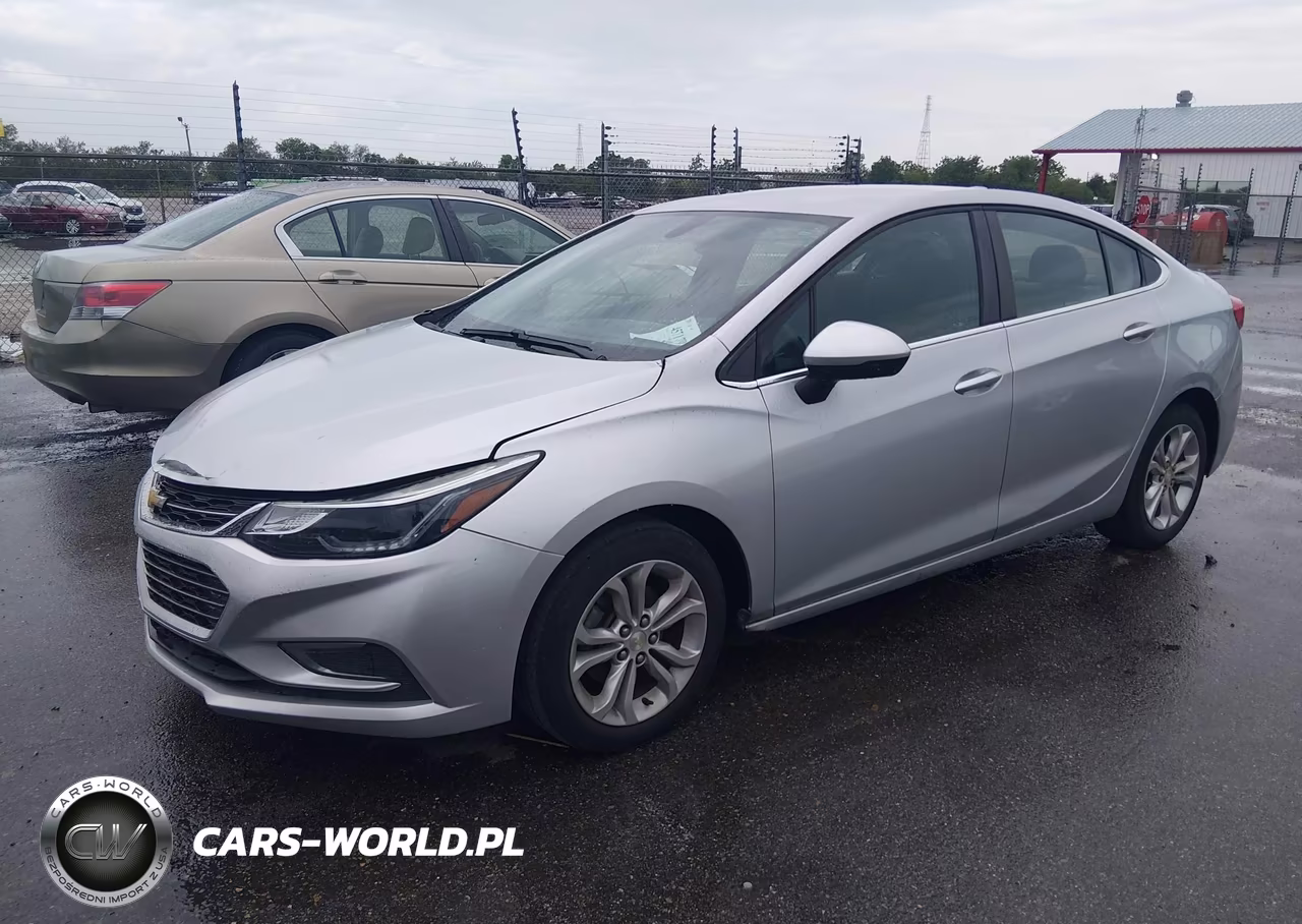2019 Chevrolet Cruze Lt VIN:1G1BE5SM0K7123291 - 2