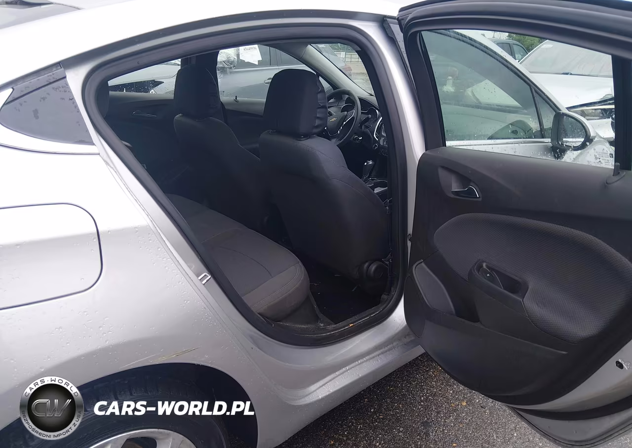 2019 Chevrolet Cruze Lt VIN:1G1BE5SM0K7123291 - 8