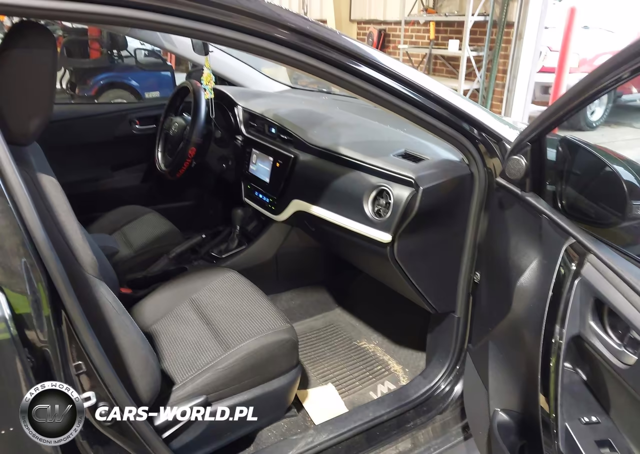 2018 Toyota Corolla Im VIN:JTNKARJE8JJ559825 - 5