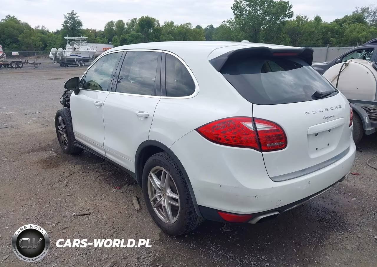 2012 Porsche Cayenne VIN:WP1AA2A28CLA09317 - 3