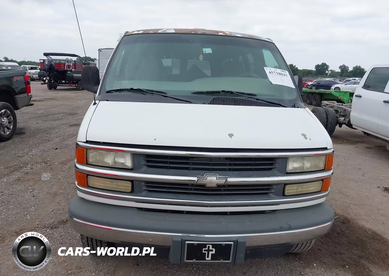 2001 Chevrolet Express VIN:1GAHG39R011208952 - 12
