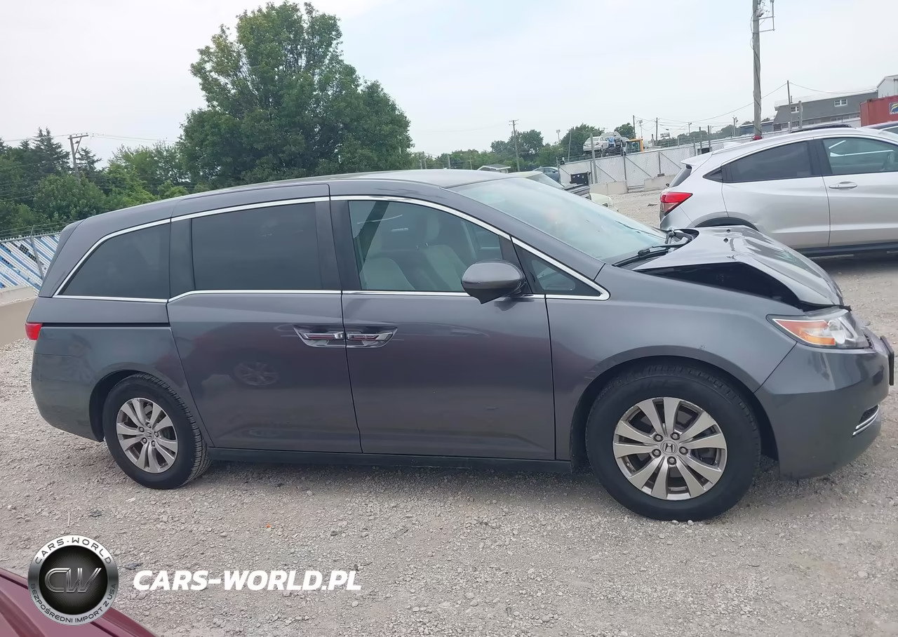 2016 Honda Odyssey Se VIN:5FNRL5H31GB130424 - 13