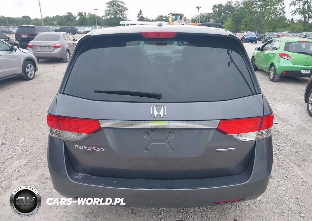 2016 Honda Odyssey Se VIN:5FNRL5H31GB130424 - 16
