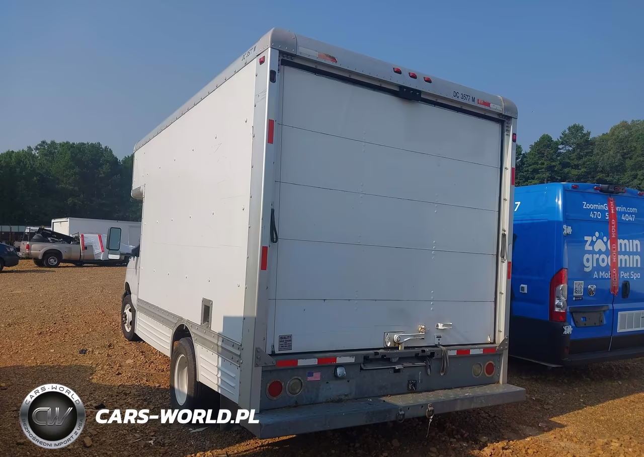 2006 Ford E-450 Cutaway VIN:1FDXE45S86DA59134 - 3