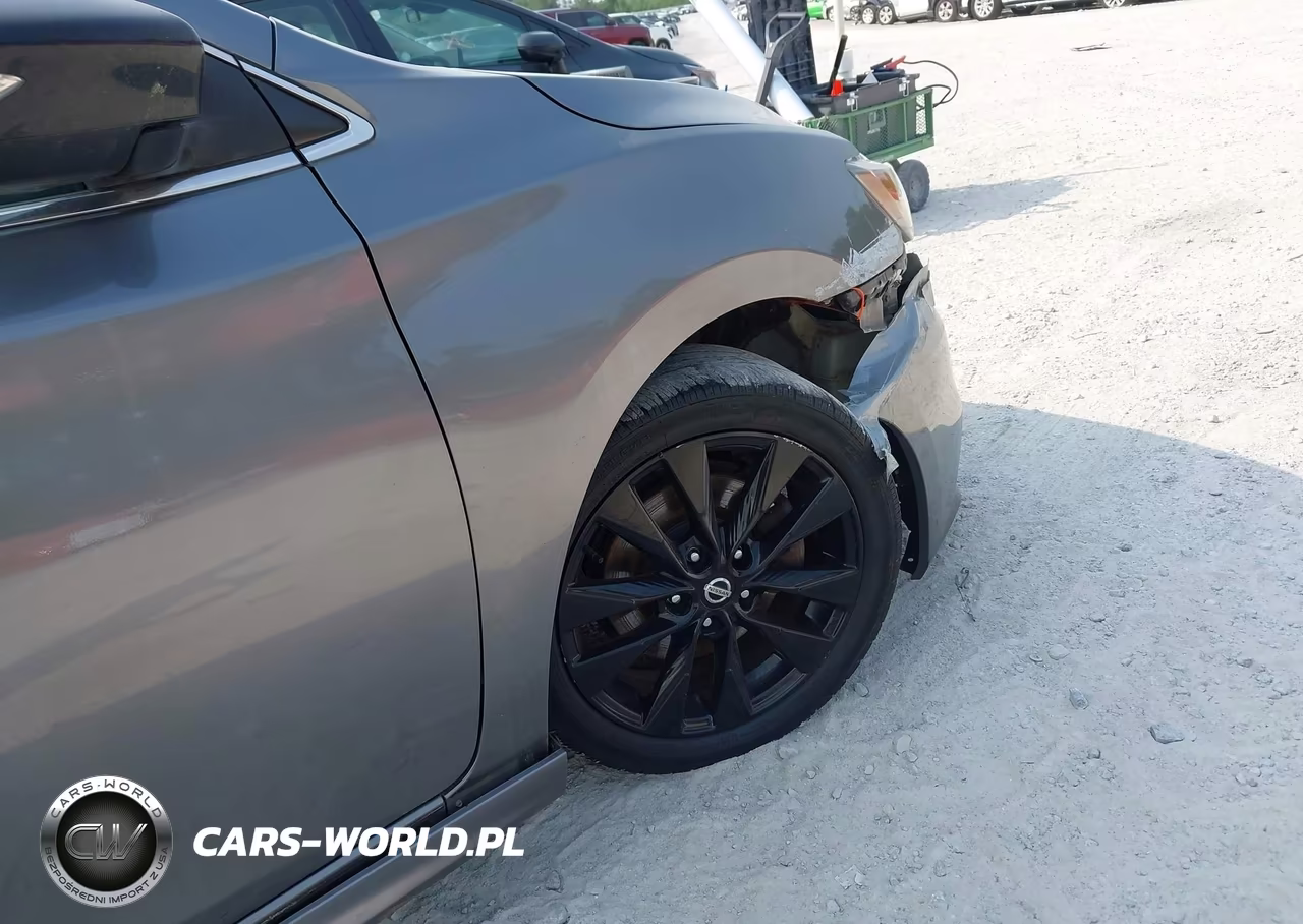 2018 Nissan Sentra Sr Turbo VIN:3N1CB7AP1JY234895 - 18