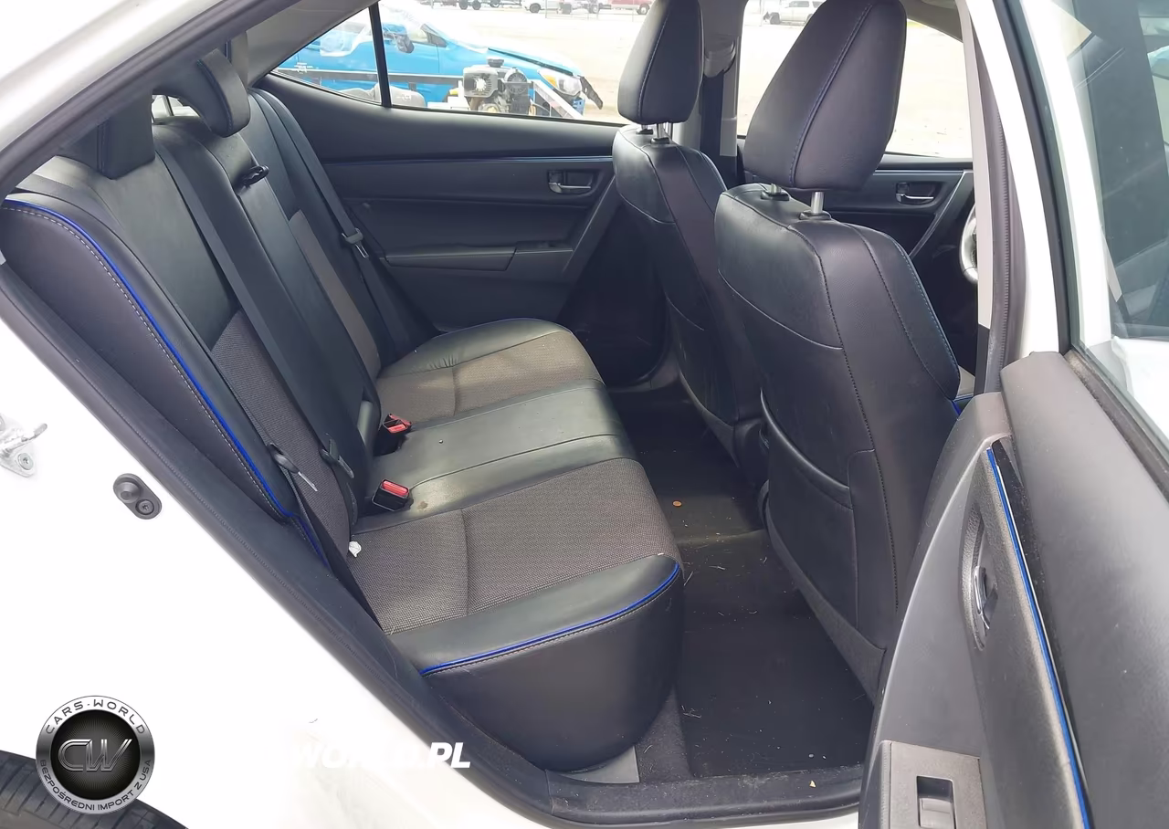 2017 Toyota Corolla Se VIN:2T1BURHE4HC774819 - 8