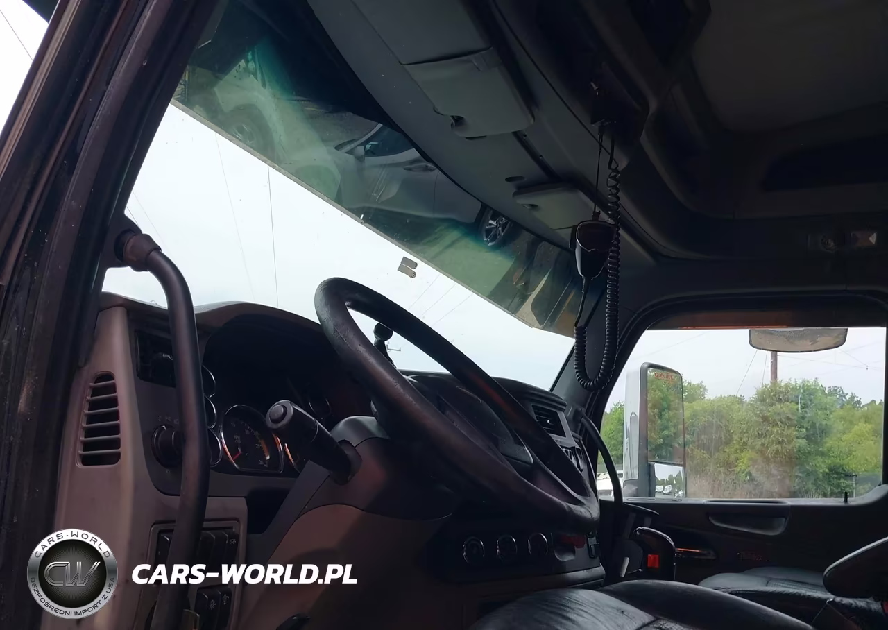 2016 Peterbilt 579 VIN:1XPBD49X4GD203916 - 7