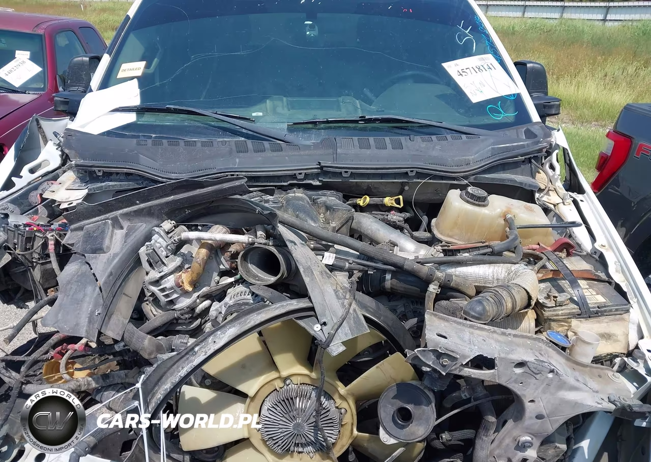 2018 Ford F-250 Xl VIN:1FT7X2BT6JEB19401 - 10