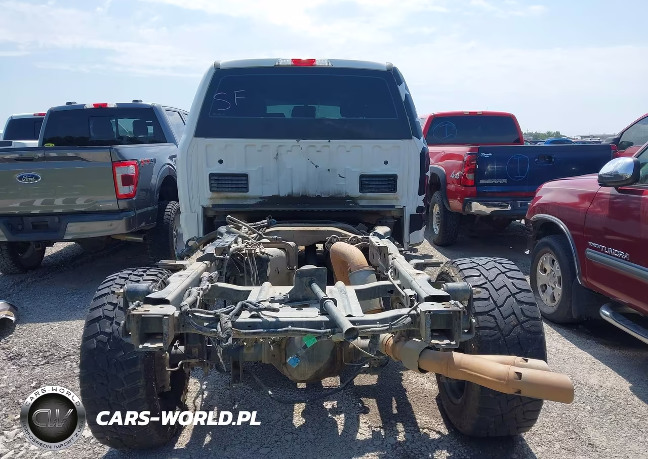 2018 Ford F-250 Xl VIN:1FT7X2BT6JEB19401 - 16