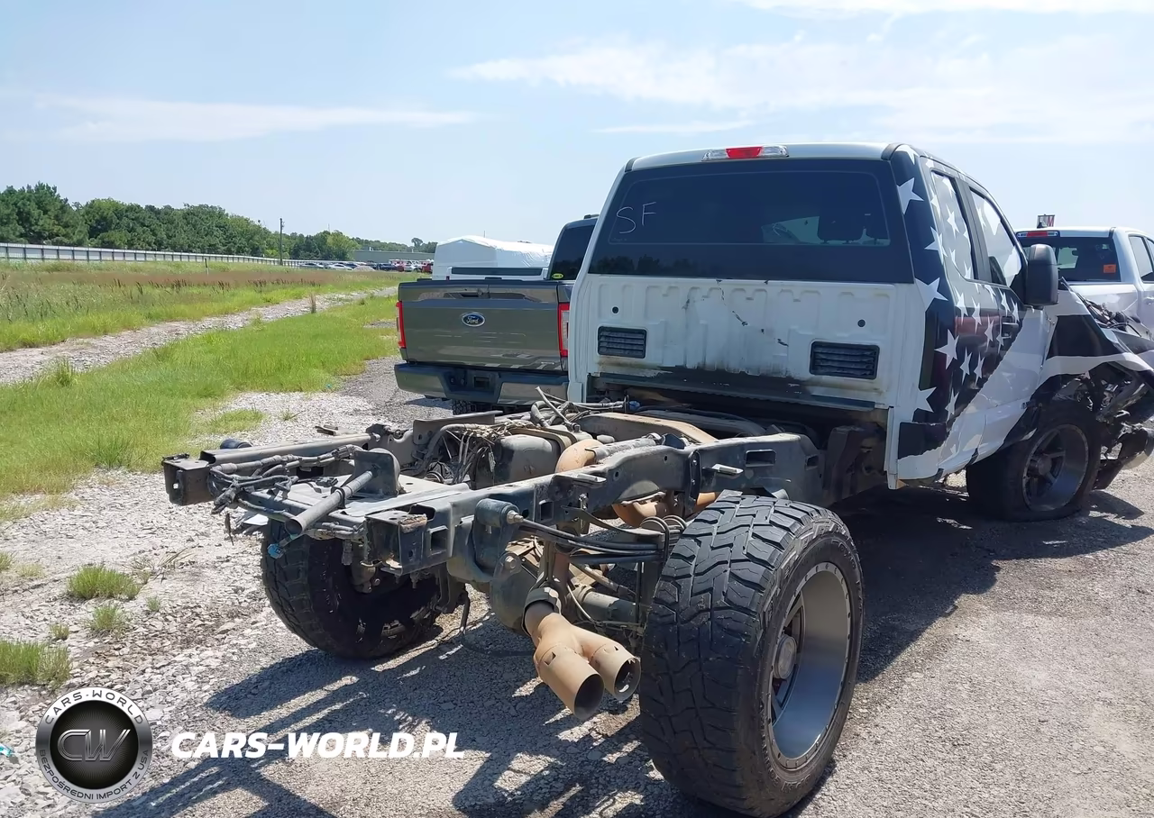 2018 Ford F-250 Xl VIN:1FT7X2BT6JEB19401 - 4