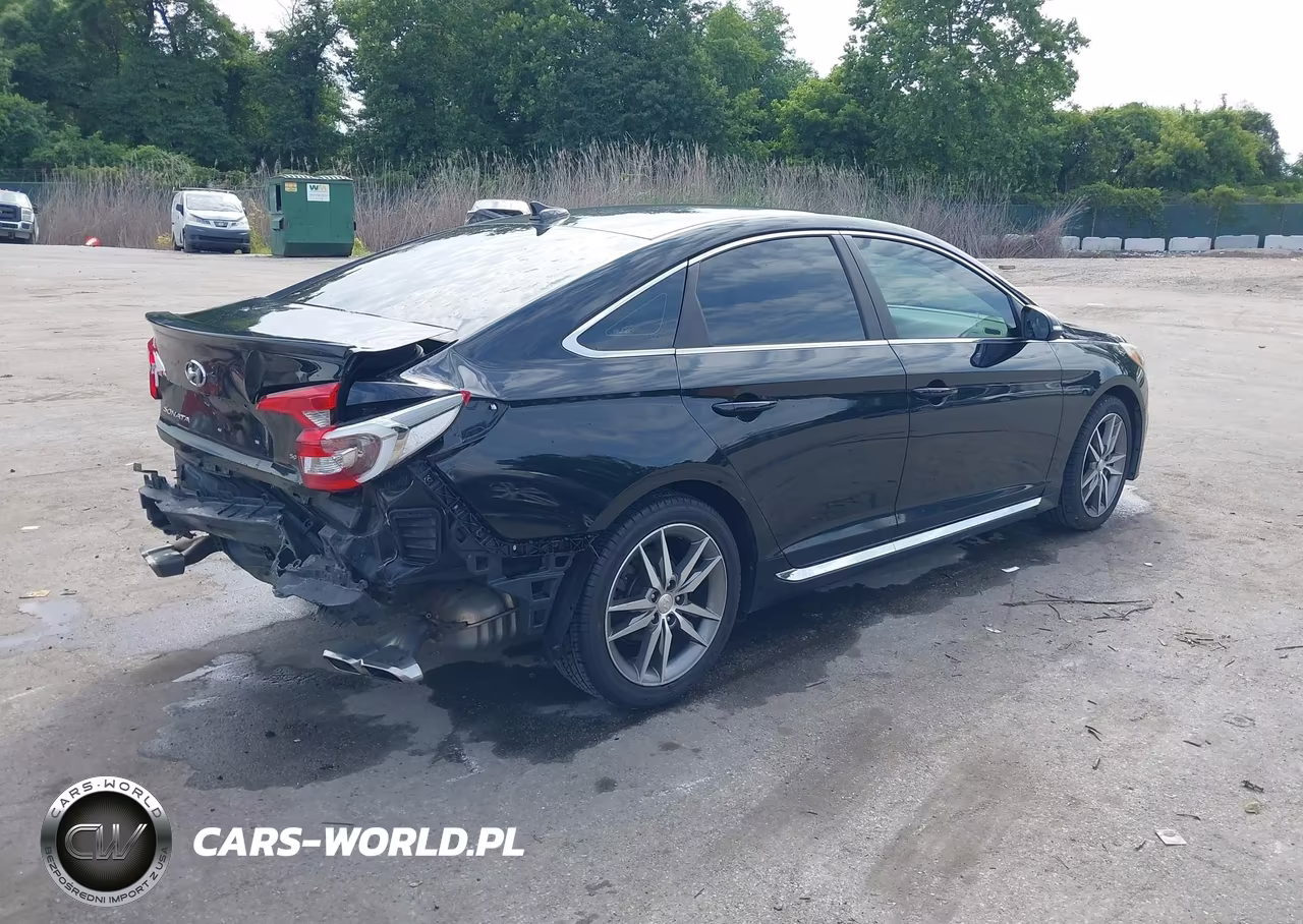 2017 Hyundai Sonata Sport 2.0T VIN:5NPE34AB7HH558981 - 4