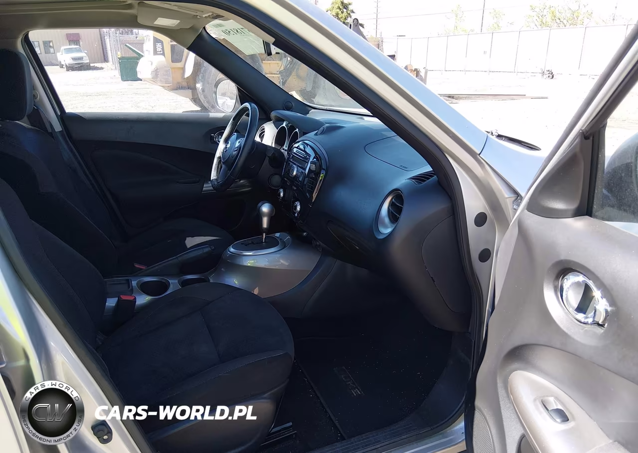 2012 Nissan Juke Sv VIN:JN8AF5MV8CT120058 - 5