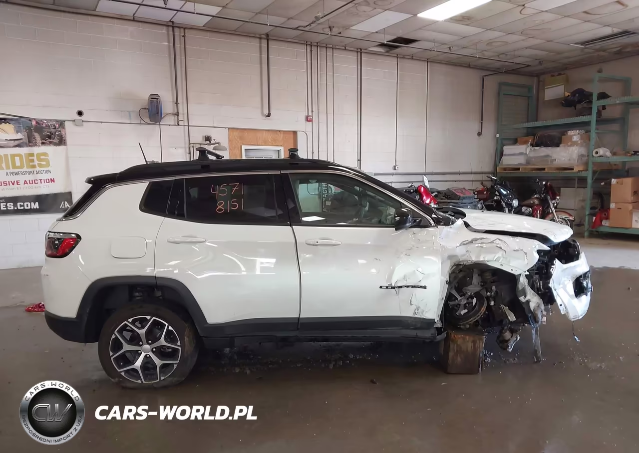 2024 Jeep Compass Limited 4X4 VIN:3C4NJDCN2RT142884 - 13