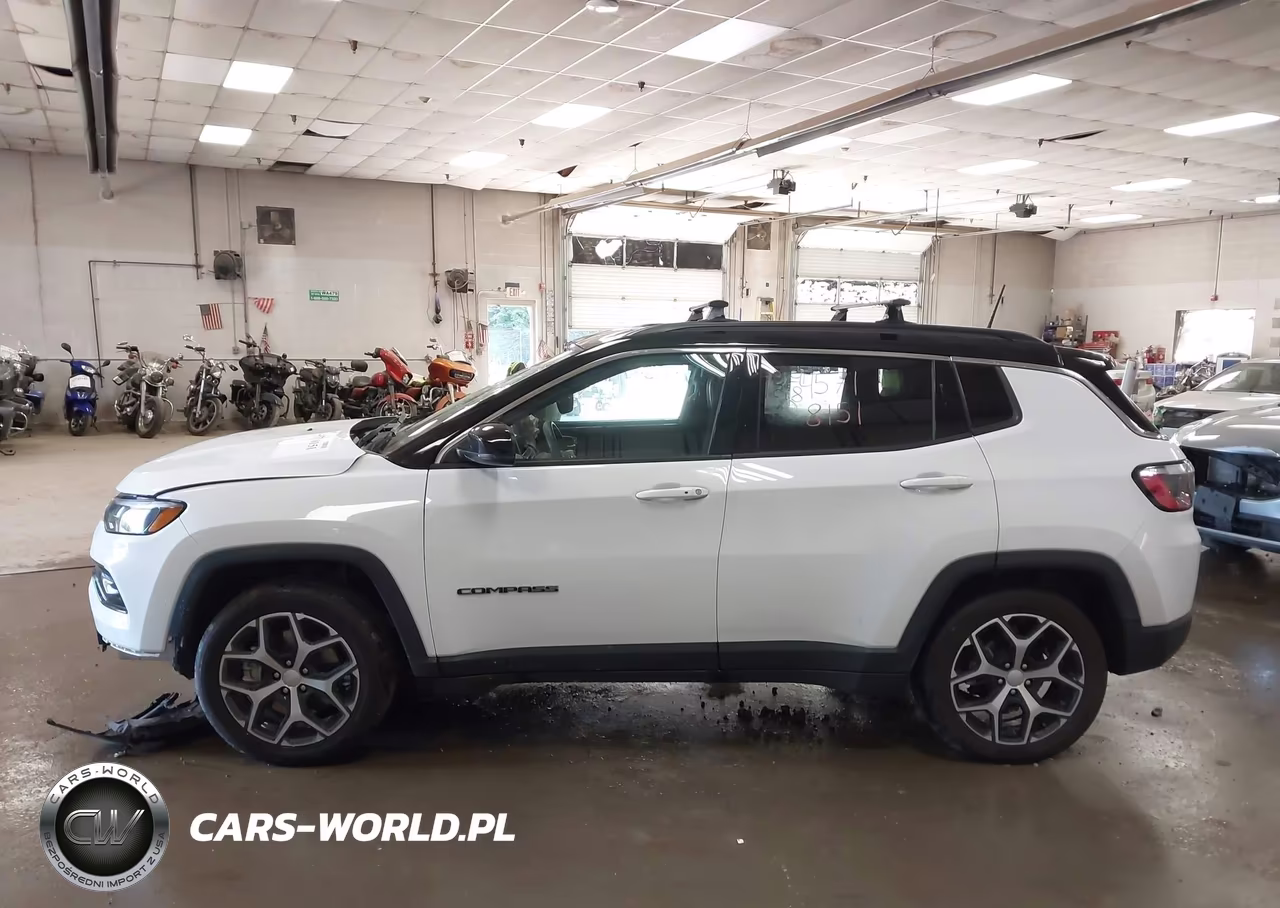 2024 Jeep Compass Limited 4X4 VIN:3C4NJDCN2RT142884 - 14