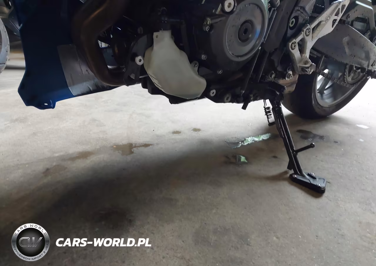 2025 Suzuki Gsx800 F VIN:JS1EM13B9S7102219 - 15