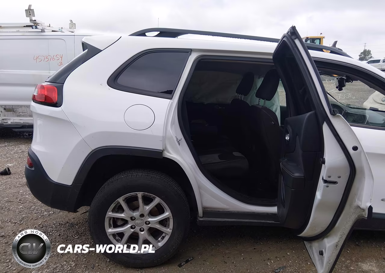 2016 Jeep Cherokee Sport VIN:1C4PJLAB5GW184453 - 8
