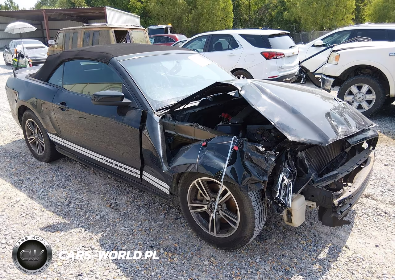2013 Ford Mustang V6 Premium