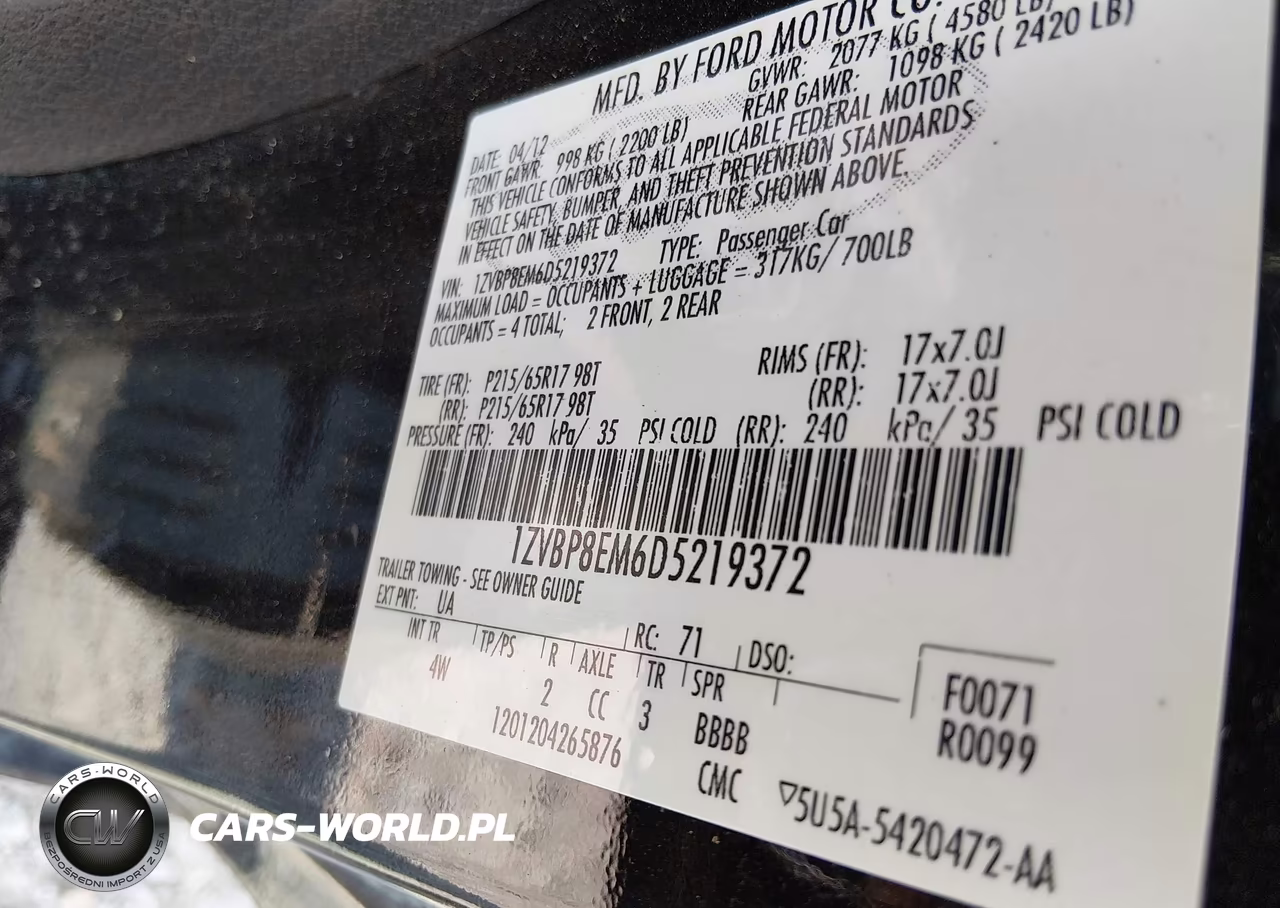 2013 Ford Mustang V6 Premium VIN:1ZVBP8EM6D5219372 - 9