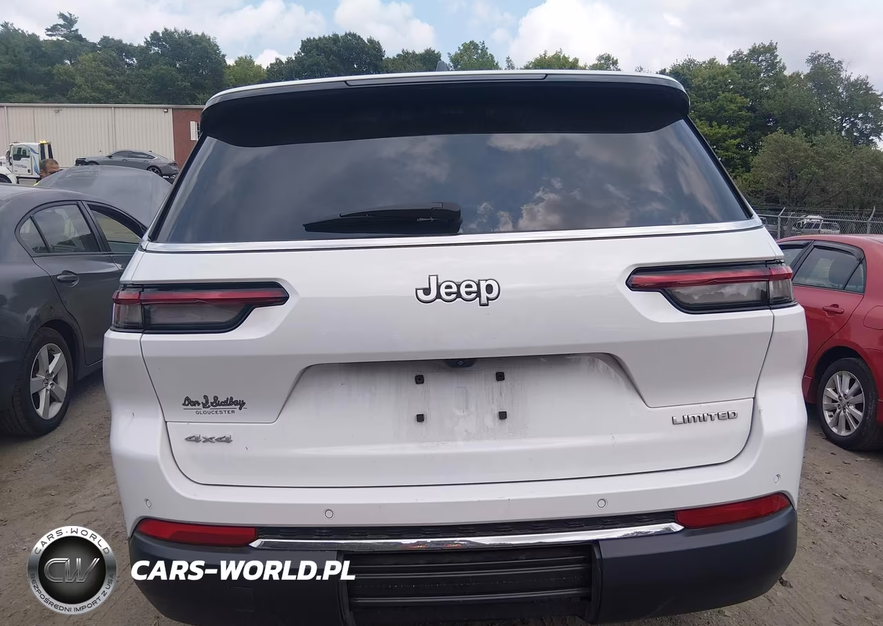 2025 Jeep Grand Cherokee L Limited 4X4 VIN:1C4RJKBG0S8676978 - 16