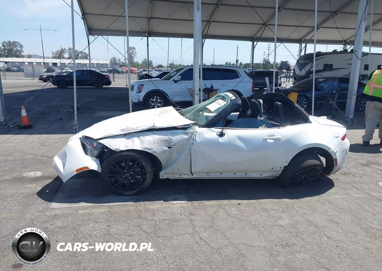 2025 Mazda Mx-5 Miata Club VIN:JM1NDAC70S0652127 - 14