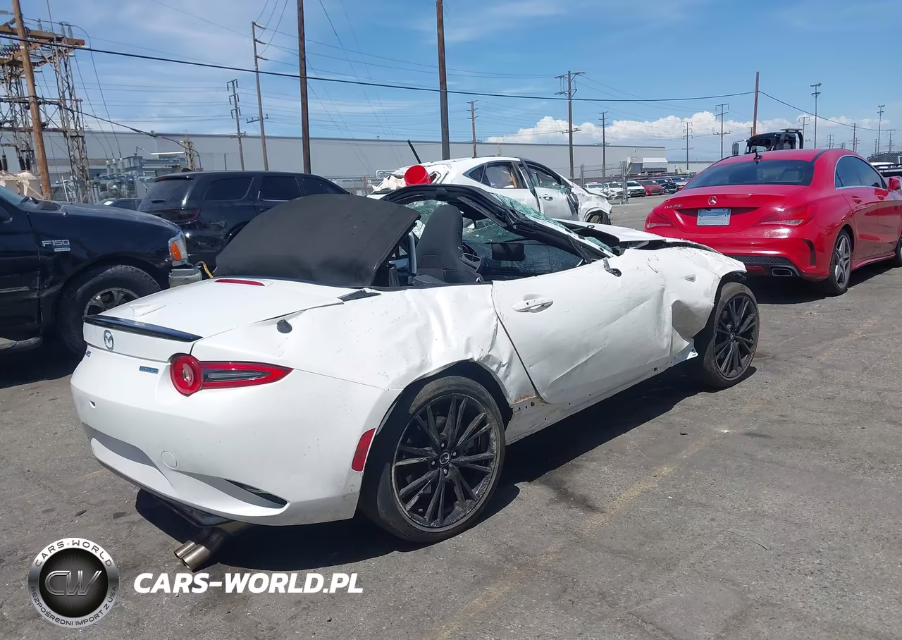 2025 Mazda Mx-5 Miata Club VIN:JM1NDAC70S0652127 - 4