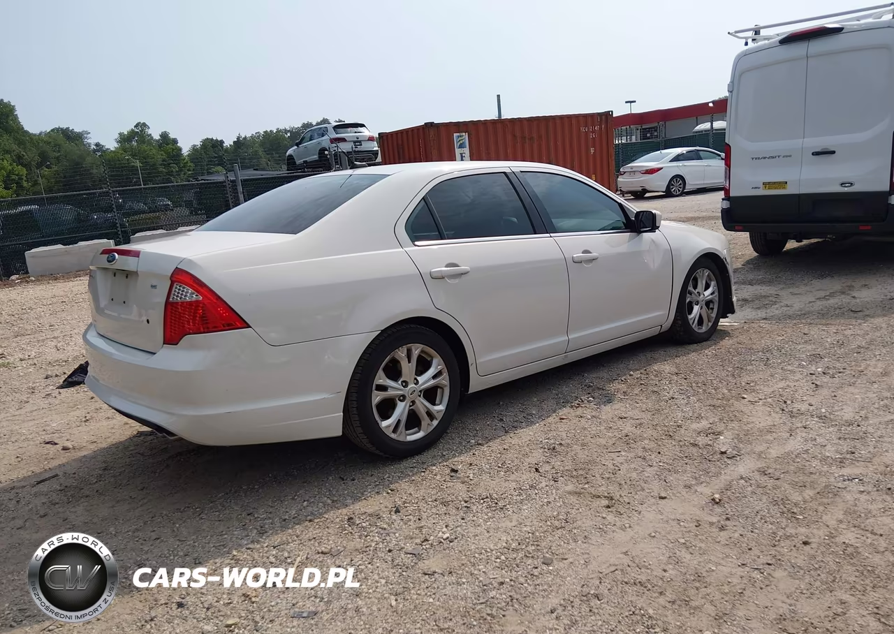2012 Ford Fusion Se VIN:3FAHP0HA4CR221493 - 4