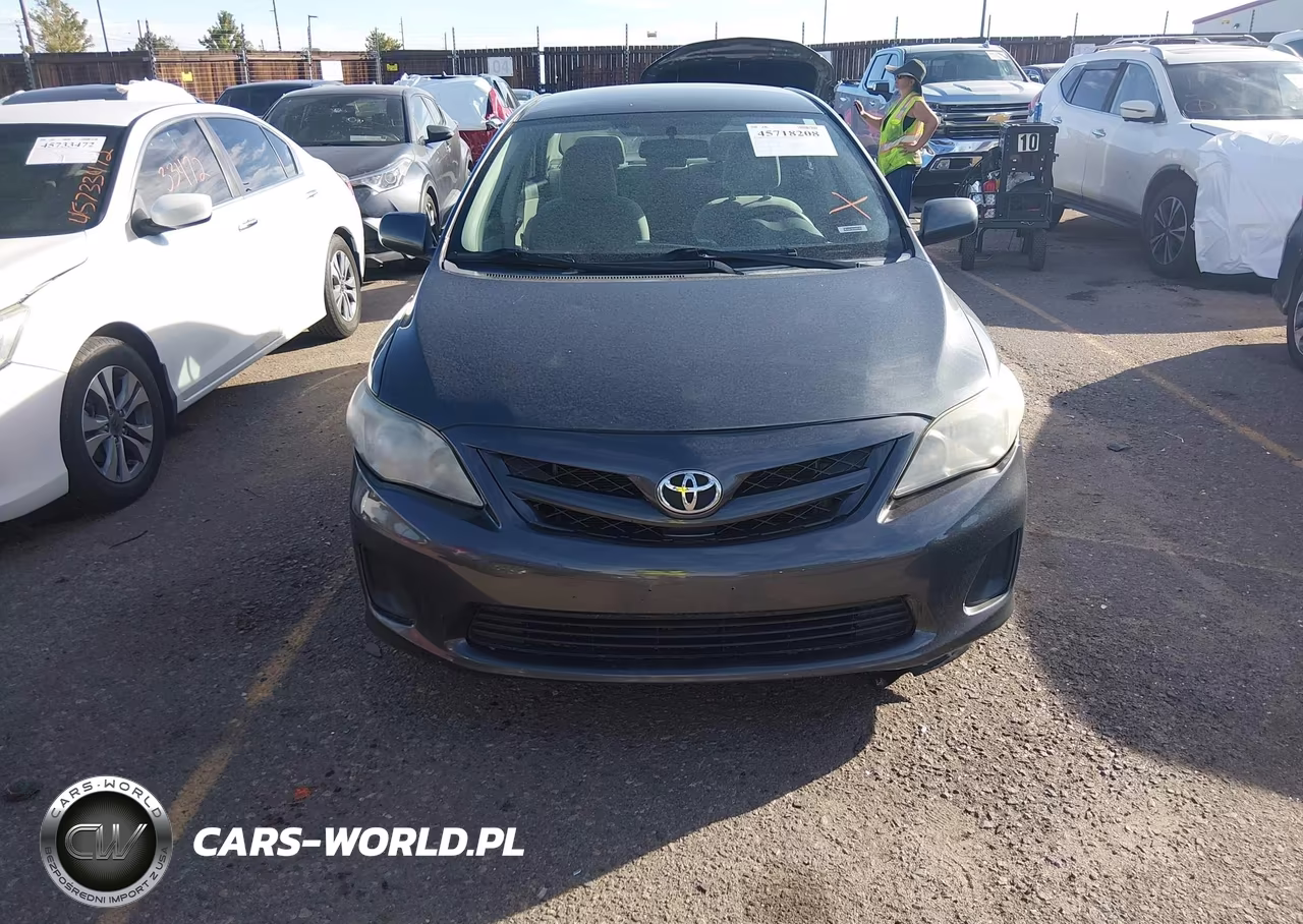 2012 Toyota Corolla Le VIN:5YFBU4EE2CP041121 - 12