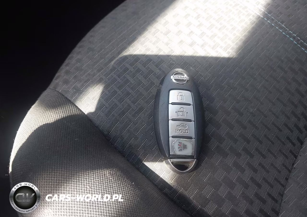 2019 Nissan Sentra Sr VIN:3N1AB7AP5KY208518 - 11