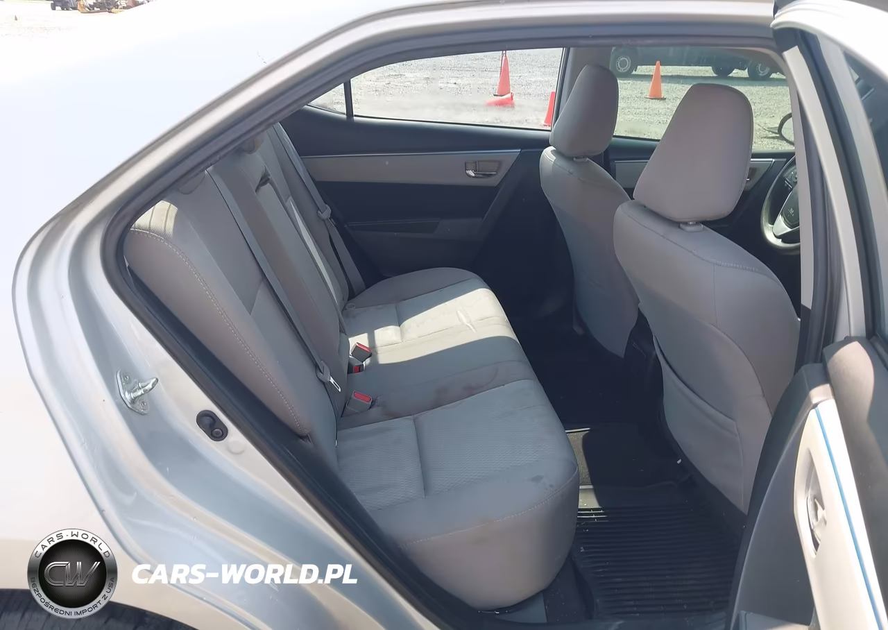 2016 Toyota Corolla Le VIN:2T1BURHE6GC586205 - 8