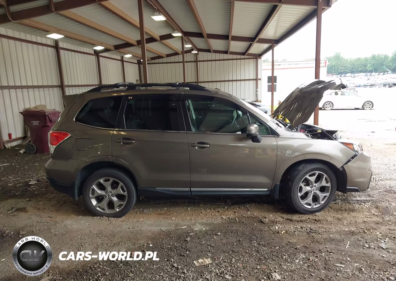 2018 Subaru Forester 2.5I Touring VIN:JF2SJAWC8JH607653 - 13