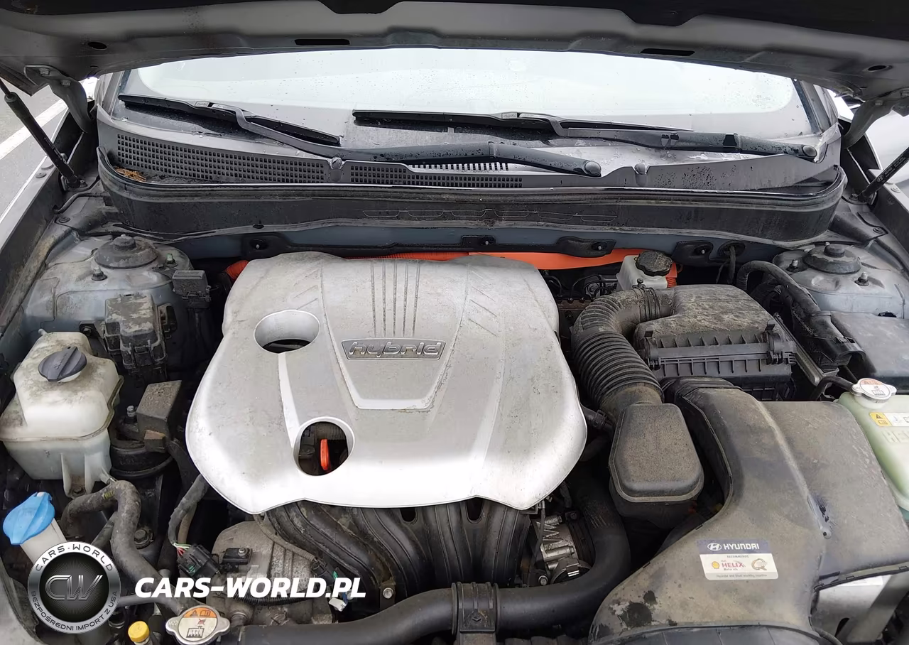 2014 Hyundai Sonata Hybrid VIN:KMHEC4A4XEA113084 - 10