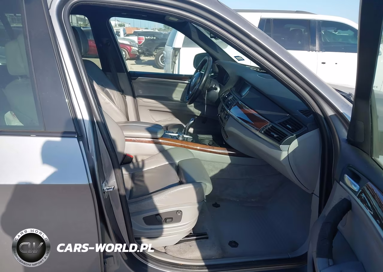 2009 BMW X5 xDrive48I VIN:5UXFE83549L170714 - 5