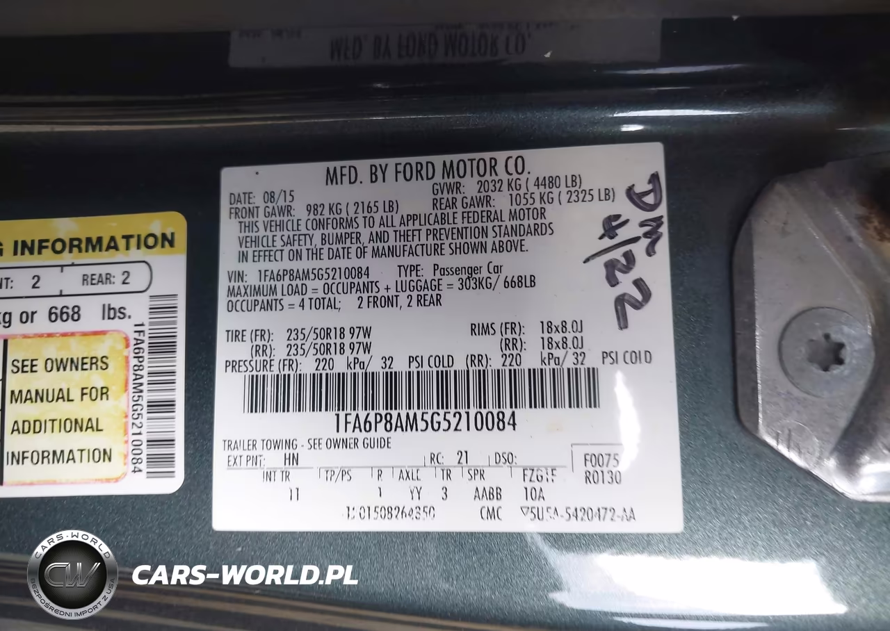 2016 Ford Mustang V6 VIN:1FA6P8AM5G5210084 - 9