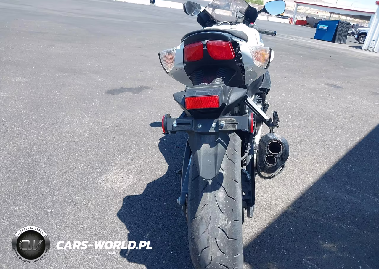 2023 Suzuki Gsx-R750 VIN:JS1GR7MA7P7100169 - 6