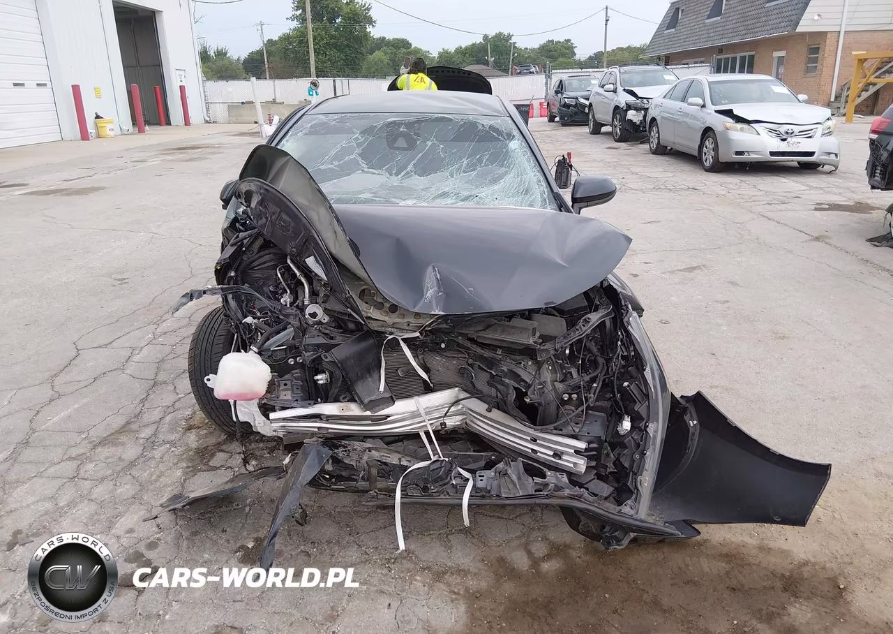 2021 Toyota Corolla Le VIN:JTDVPMAE1MJ165459 - 13