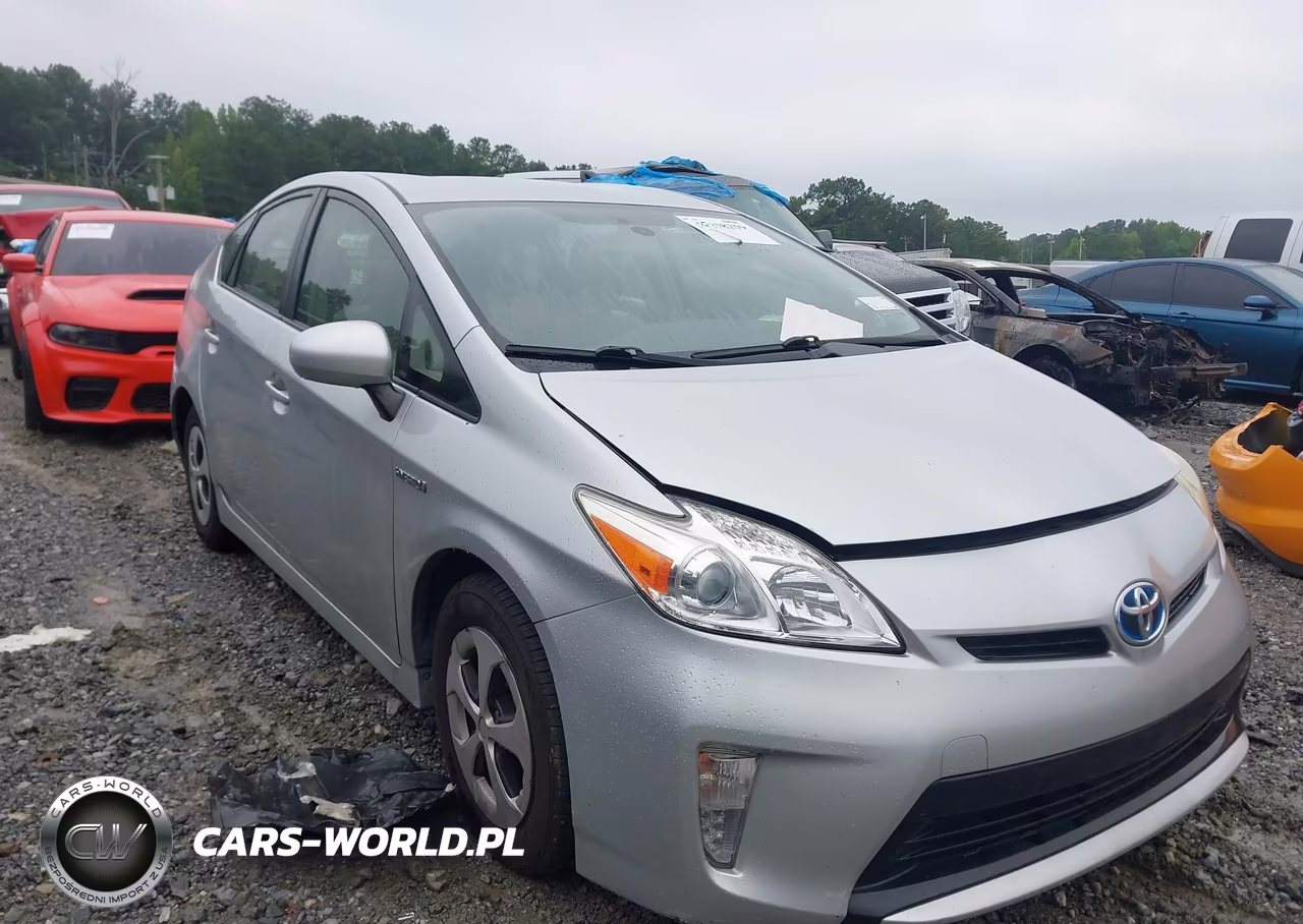 2013 Toyota Prius Two – zdjęcie 1 z 16