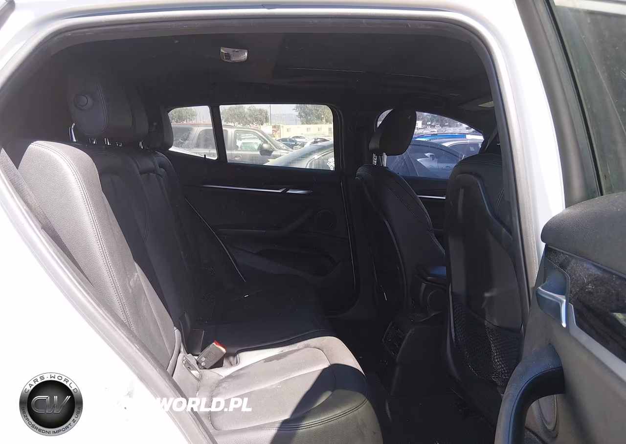 2018 BMW X2 Sdrive28I VIN:WBXYJ3C36JEP75949 - 8