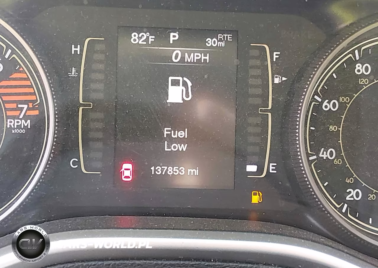 2017 Jeep Cherokee Latitude VIN:1C4PJMCB4HW521246 - 15