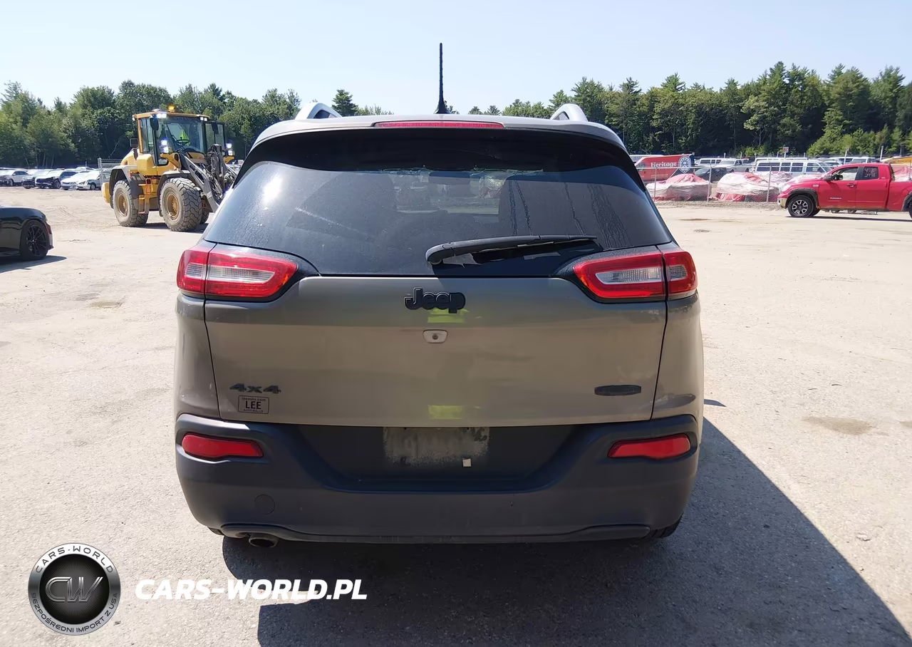 2017 Jeep Cherokee Latitude VIN:1C4PJMCB4HW521246 - 16