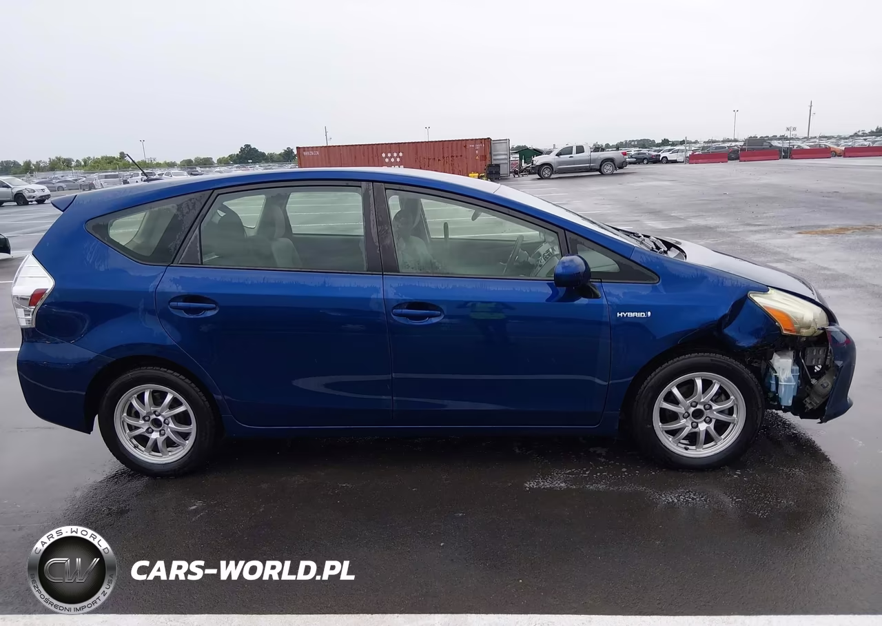 2013 Toyota Prius V Three VIN:JTDZN3EU8D3213305 - 13